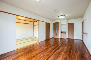 リビングダイニング