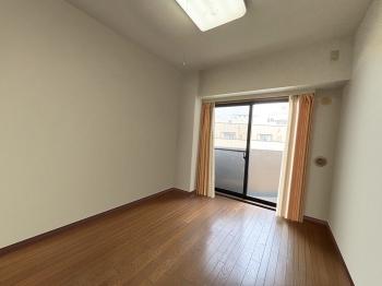 洋室1　（ＣＧで作成したリフォームイメージです）