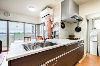 約１６．７帖のリビングダイニング・キッチン