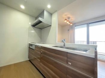 キッチン（写真はCGで作成したリフォームイメージです。）