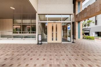 メインエントランス