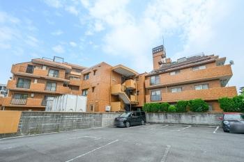 マンション内の住民と顔見知りになりやすい総戸数３７戸の小規模マンション