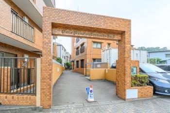 エントランスゲートが住まう方を出迎えます。