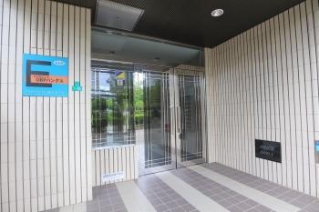 オートロック付きのエントランス