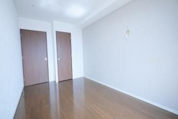 約６．５帖の洋室