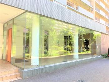 該当棟　エントランス