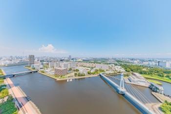 バルコニーからの北東向きの眺望