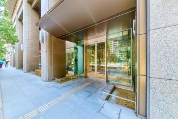 エントランス（１階）