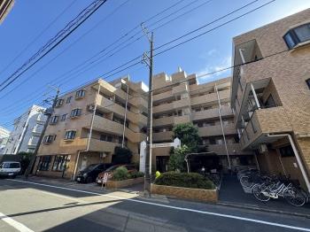 総戸数６６戸の中規模マンション