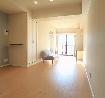 2021年3月クロス、フローリング張替え済み