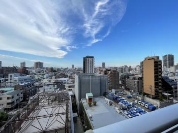 北東向きバルコニーからの眺望