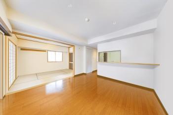 リビングダイニング（CGで作成したリフォームイメージです）