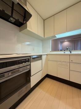 約3.9帖のキッチン