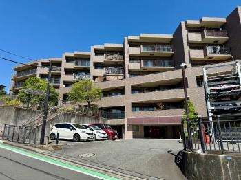 雁行配置マンション