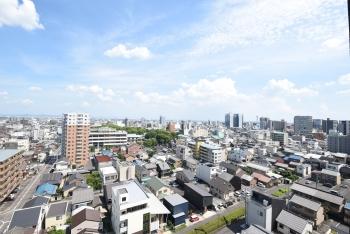 住戸東バルコニーからの眺望