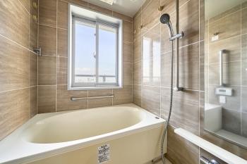 浴室からはスカイツリーが望めます