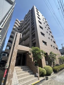 総戸数３５戸、１９９７年築マンション。