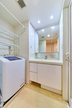 三面鏡付洗面化粧台