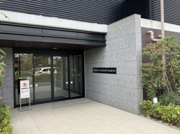 現地エントランス