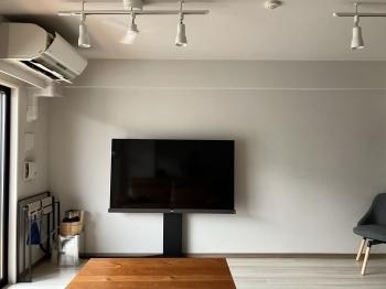 洋室側から見た約１０帖のリビング・ダイニング