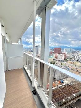 西側バルコニー