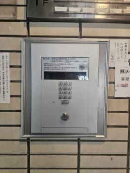 オートロック付き