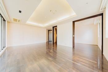 リビングダイニング