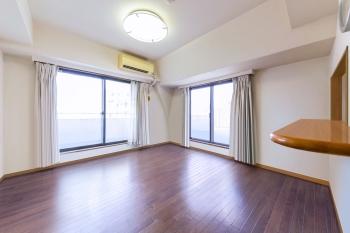 リビングダイニングキッチン（ＣＧで作成したリフォームイメージです）