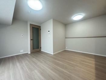 リビングダイニング