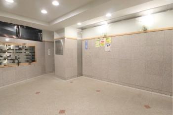 エントランスホール