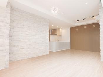 LDK写真　CGで加工したリフォームイメージになります。