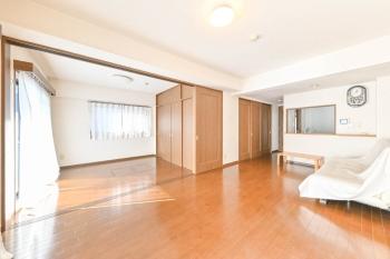 約12帖のリビングダイニング