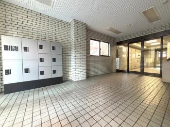 オートロック前の風除室