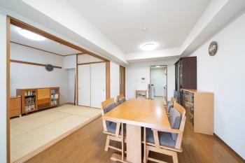 リビングダイニング