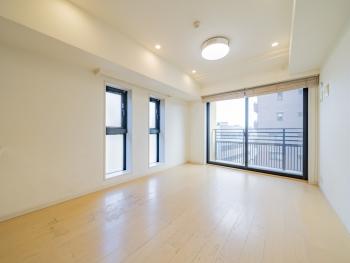 窓が2方向にあり、通風良好です。