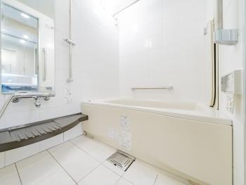 浴室換気乾燥機付きです。