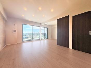 リビングダイニング（CGで作成したリフォームイメージです）