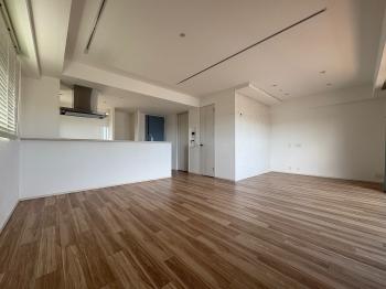 リビングダイニング