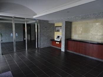 エントランス内