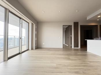 リビングダイニング約10.2帖