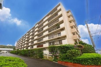 外観　（CGで作成した青空イメージです）