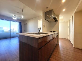 リビングダイニング