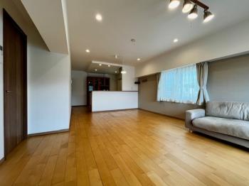 リビングダイニング