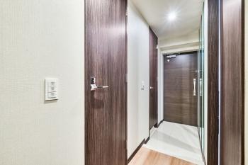 人感センサー付きの玄関