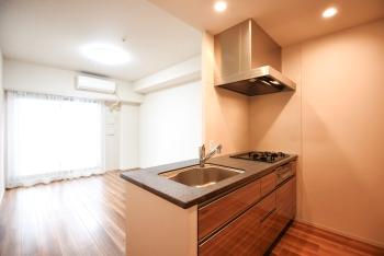 リビングダイニング　ＣＧで作成したリフォームイメージ