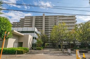 ２００３年１月完成物件、総戸数２９９戸の大規模マンション