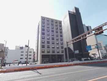 1985年8月完成 利便性の良い国泰寺町に立地 1985年8月完成 利便性の良い国泰寺町に立地