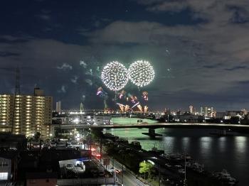 住戸南バルコニーからの眺望（眺望は永続的に保証されるものではありません）