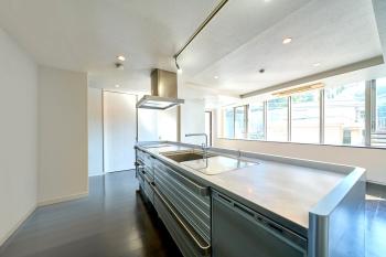 キッチン（CGで作成したリフォームイメージです。）