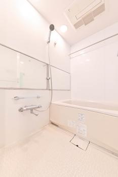 浴室（フルオートバス、浴室暖房換気乾燥機）